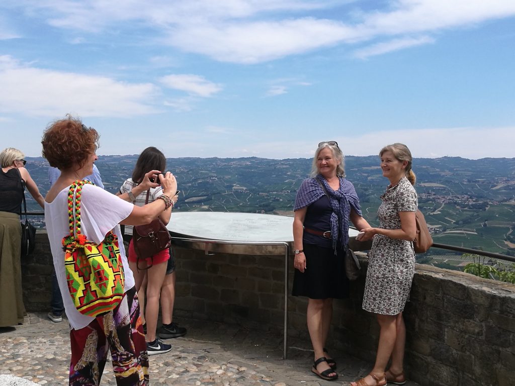 Tour dei Vini di SlowDays a La Morra