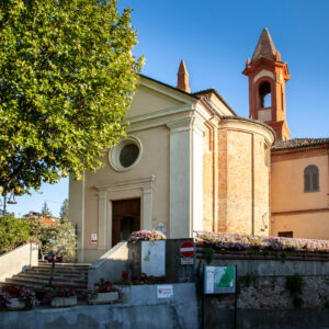 Chiesa-di-San-Donato-Enoteca-regionale-del-Barbaresco